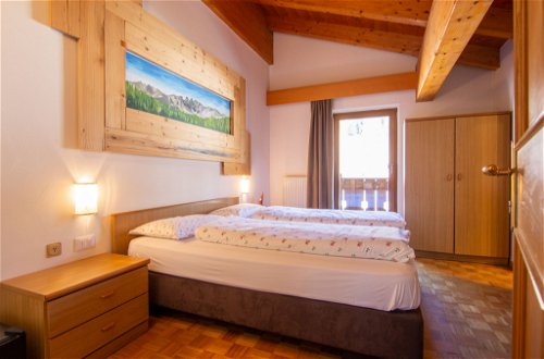 Foto 19 - Apartment mit 10 Schlafzimmern in Soraga di Fassa mit sauna