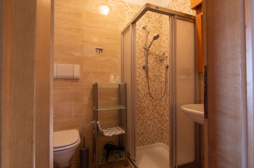 Foto 12 - Apartment mit 10 Schlafzimmern in Soraga di Fassa mit sauna