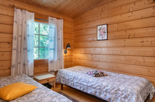 Foto 11 - Casa de 2 quartos em Sotkamo com sauna