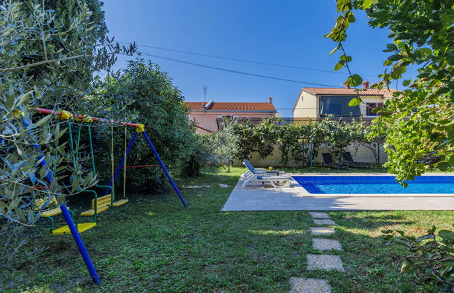 Casa de 7 quartos em Umag com piscina privada e jardim - Foto 36