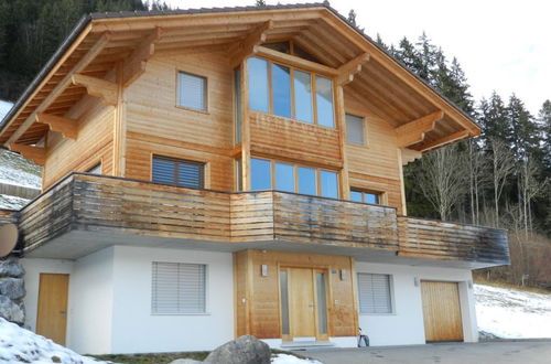 Foto 1 - Apartment mit 5 Schlafzimmern in Zweisimmen