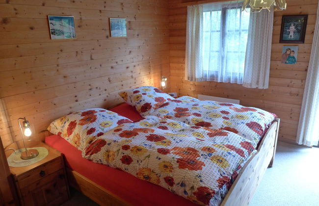 Casa de 4 quartos em Grengiols com jardim e terraço - Foto 4