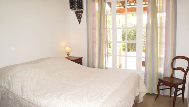 Casa de 5 quartos em Rocbaron com piscina privada e jardim - Foto 5