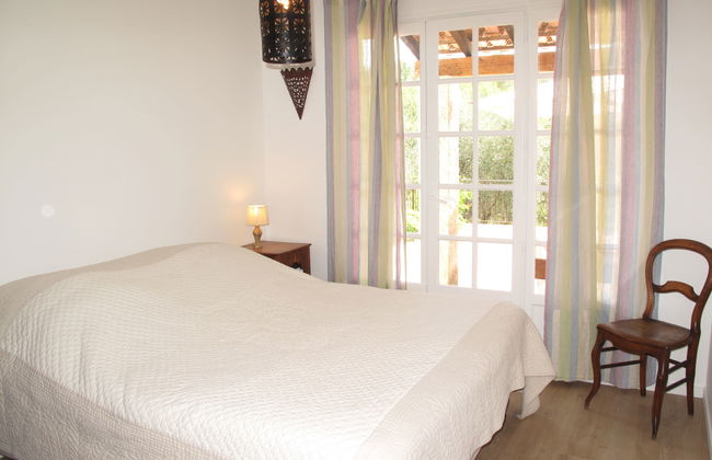 Casa de 5 quartos em Rocbaron com piscina privada e jardim - Foto 5
