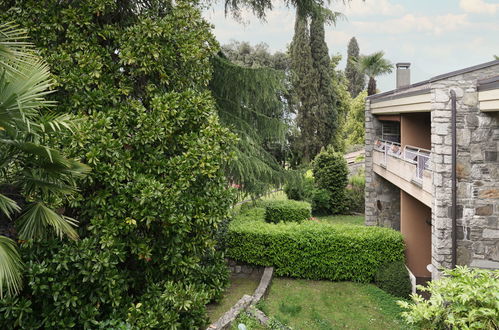 Foto 17 - Appartamento a Porto Valtravaglia con piscina e vista sulle montagne