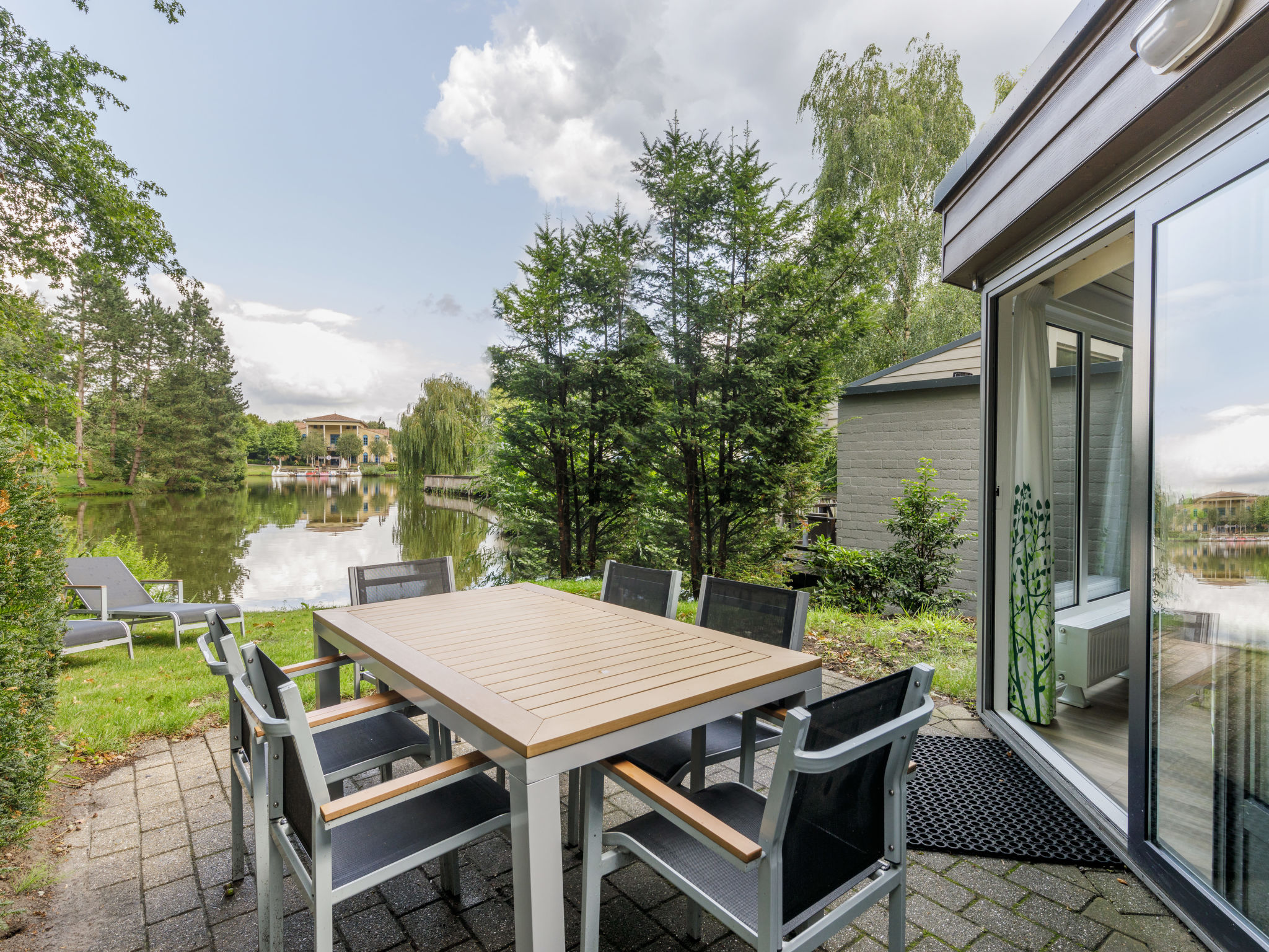 Photo 18 - 3 bedroom House in Zeewolde with swimming pool and terrace