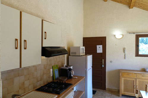 Foto 10 - Apartamento de 2 habitaciones en Serriera con piscina y vistas al mar