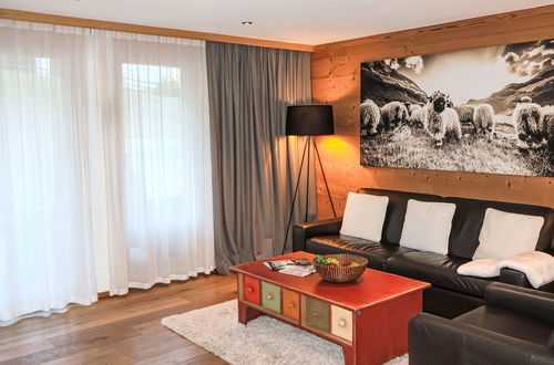 Foto 8 - Apartment mit 2 Schlafzimmern in Zermatt mit garten und terrasse