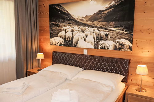 Foto 3 - Apartment mit 2 Schlafzimmern in Zermatt mit garten und terrasse