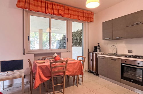 Foto 5 - Casa de 3 quartos em Imperia com piscina privada e jardim