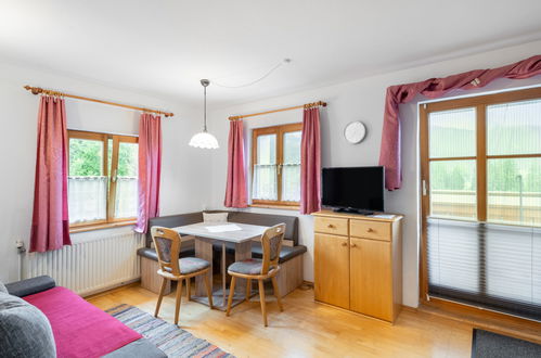 Foto 7 - Apartamento de 1 quarto em Saalfelden am Steinernen Meer com vista para a montanha