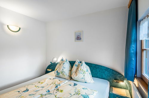 Foto 4 - Apartamento de 1 quarto em Saalfelden am Steinernen Meer com jardim