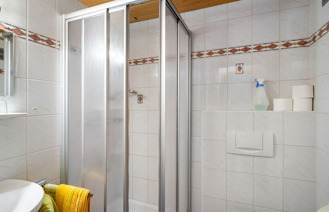 Apartamento de 2 quartos em Saalfelden am Steinernen Meer com jardim - Foto 13