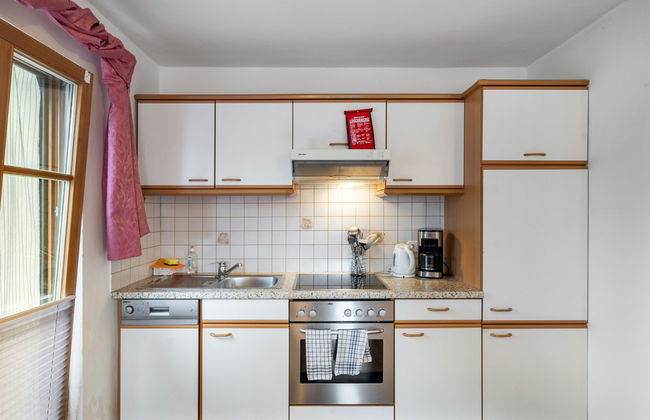 Apartamento de 2 quartos em Saalfelden am Steinernen Meer com jardim - Foto 4