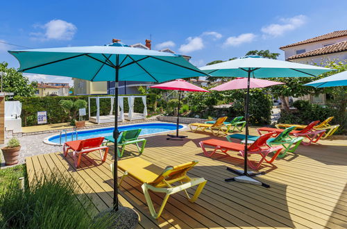 Photo 22 - Apartment in Umag with swimming pool and garden