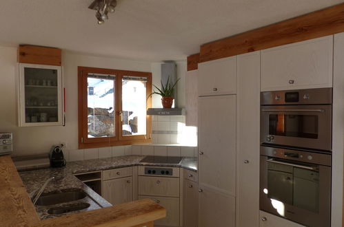 Photo 14 - 3 bedroom Apartment in Lenk with garden