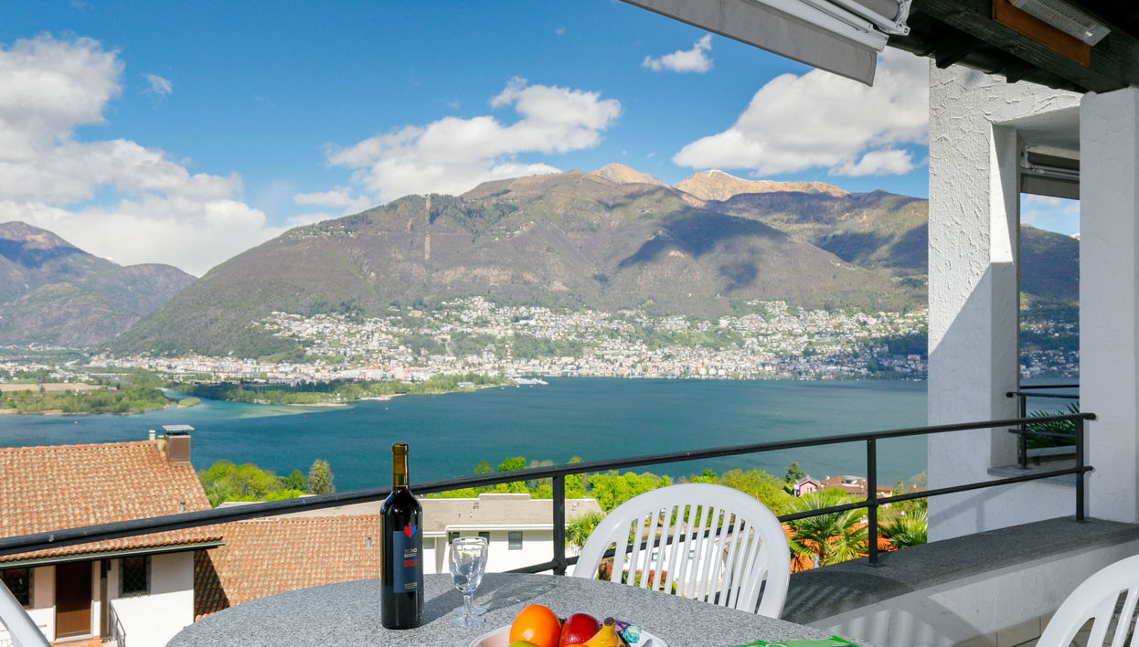 Apartment mit 2 Schlafzimmern in Gambarogno mit schwimmbad und garten - Foto 1