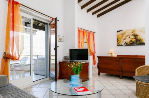 Foto 12 - Apartamento de 1 habitación en Gambarogno con piscina y terraza