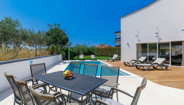 Casa de 5 quartos em Medulin com piscina privada e jardim - Foto 2