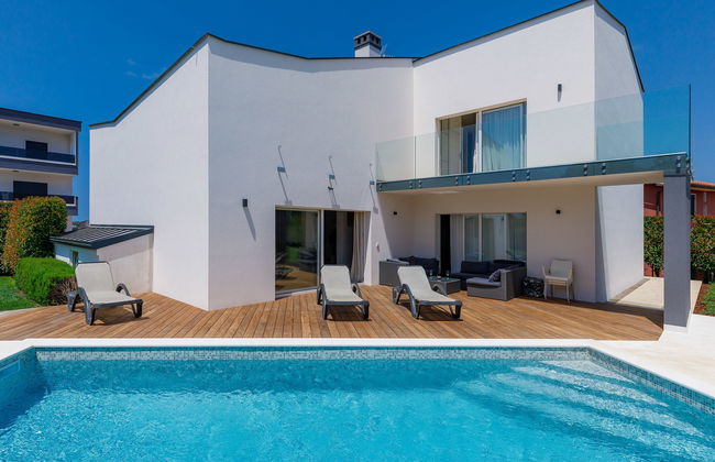 Casa de 5 quartos em Medulin com piscina privada e jardim - Foto 8