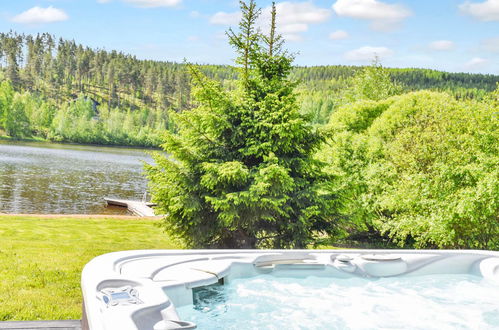 Photo 5 - Maison de 2 chambres à Jämsä avec sauna et bain à remous