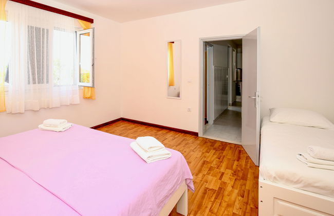 Apartamento de 3 quartos em Blato com jardim e terraço - Foto 14