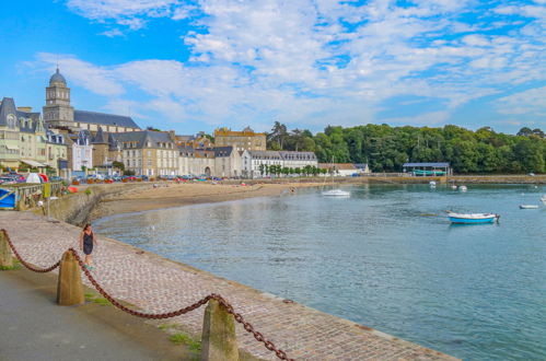 Photo 17 - 2 bedroom Apartment in Saint-Malo with terrace and sea view