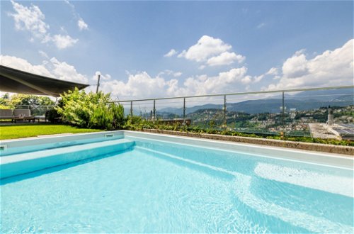 Foto 3 - Casa de 3 habitaciones en Lugano con piscina privada y vistas a la montaña