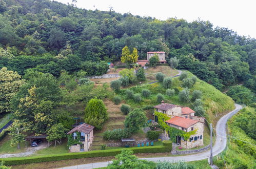 Foto 3 - Casa con 4 camere da letto a Pescia con piscina e giardino