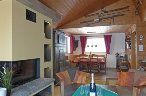 Photo 2 - 3 bedroom House in Lauterbrunnen with terrace and mountain view