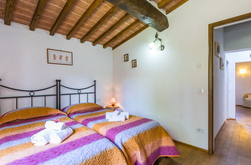 Foto 31 - Casa con 4 camere da letto a Casole d'Elsa con piscina privata e giardino