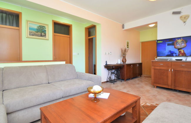 Apartamento de 4 quartos em Tribunj com jardim e terraço - Foto 5