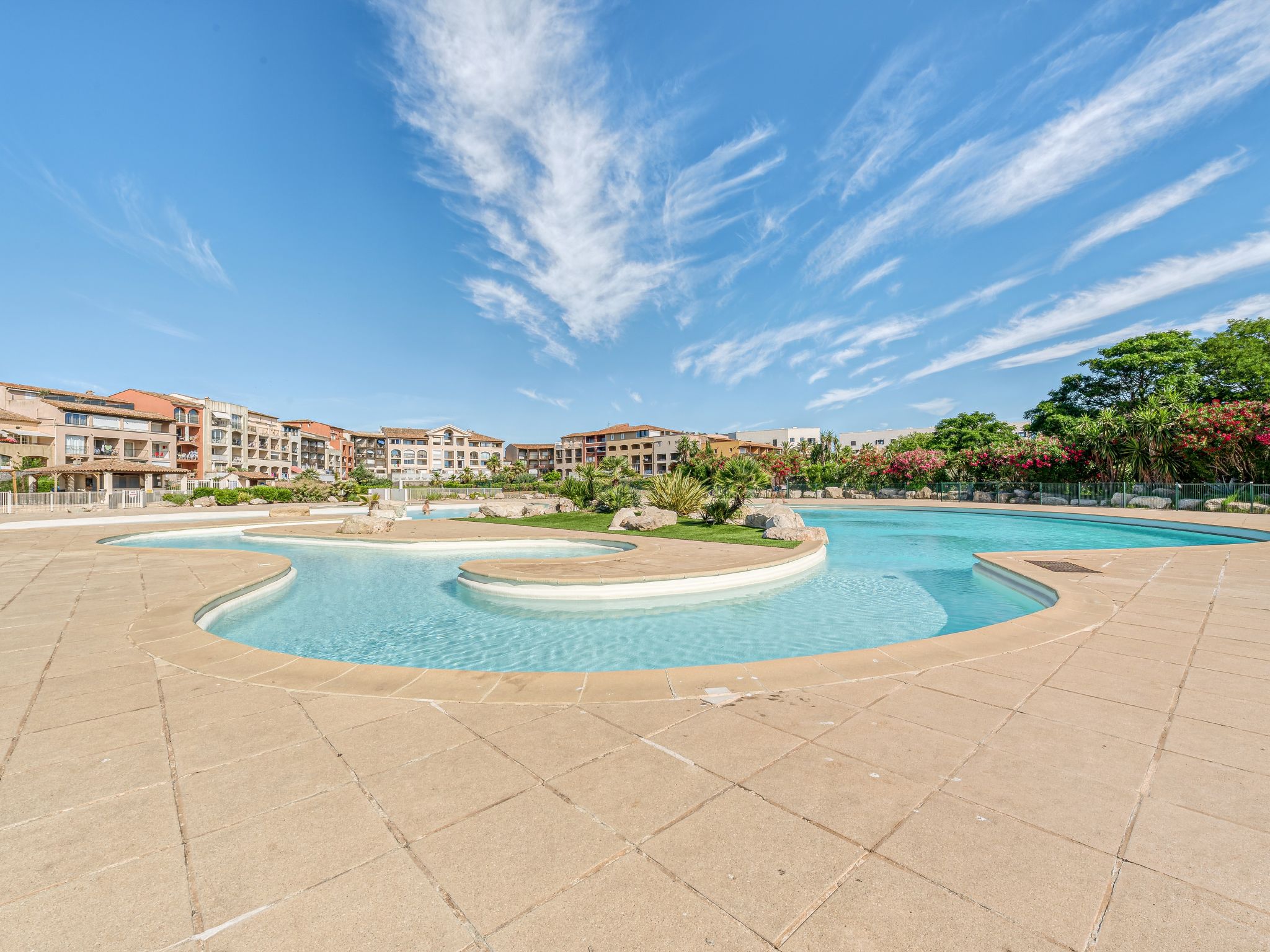Foto 1 - Apartamento de 1 quarto em Gassin com piscina e vistas do mar