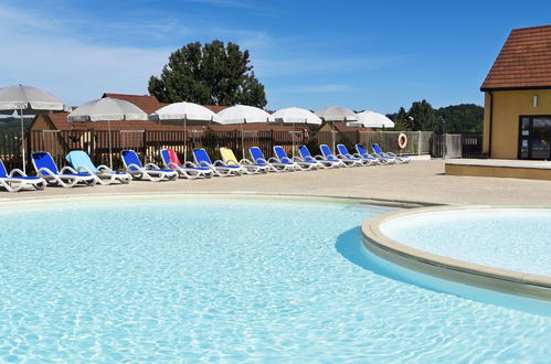 Foto 35 - Casa de 3 habitaciones en Sarlat-la-Canéda con piscina y terraza