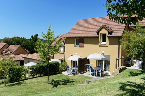 Foto 22 - Casa con 3 camere da letto a Sarlat-la-Canéda con piscina e terrazza