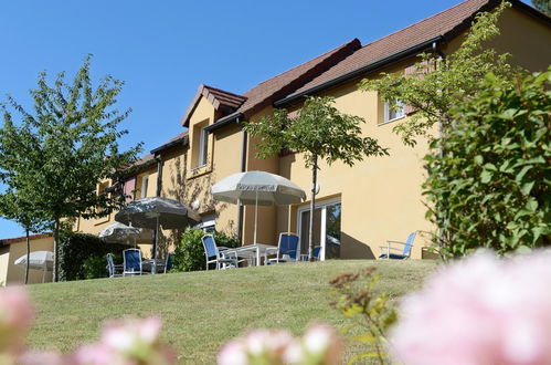 Foto 28 - Casa con 3 camere da letto a Sarlat-la-Canéda con piscina e terrazza