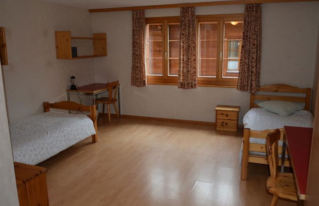 3 bedroom Apartment in Saanen - Photo 8