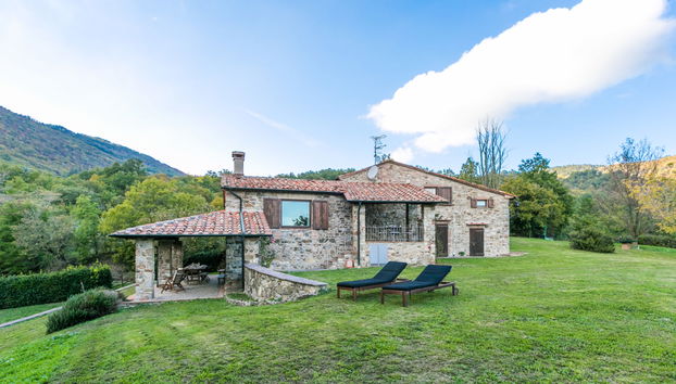 Casa de 2 quartos em Montieri com jardim e terraço - Foto 2