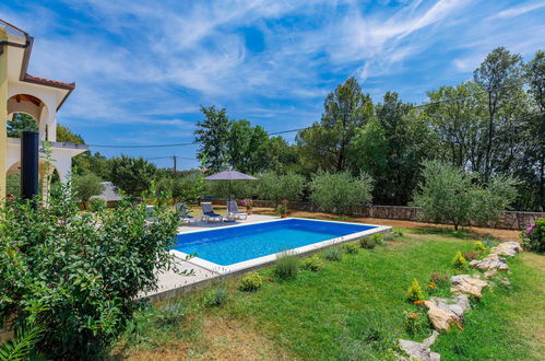 Photo 39 - Maison de 3 chambres à Labin avec piscine privée et jardin