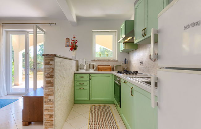 Casa de 4 quartos em Labin com piscina privada e jardim - Foto 9