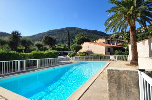 Foto 18 - Casa con 1 camera da letto a Cavalaire-sur-Mer con piscina e vista mare