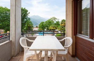 Foto 3 - Apartamento en Lugano con piscina y vistas a la montaña