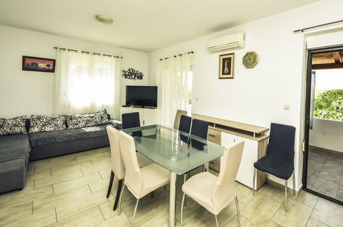 Photo 1 - 4 bedroom House in Jasenice with terrace