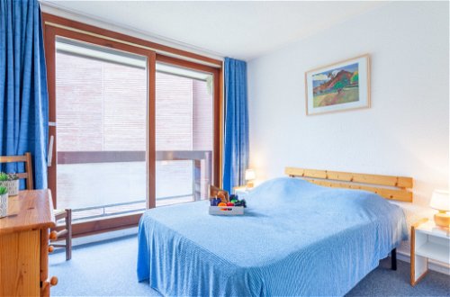 Foto 3 - Appartamento con 2 camere da letto a Villarembert con piscina e vista sulle montagne