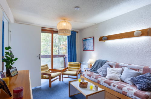 Foto 6 - Appartamento con 2 camere da letto a Villarembert con piscina e vista sulle montagne