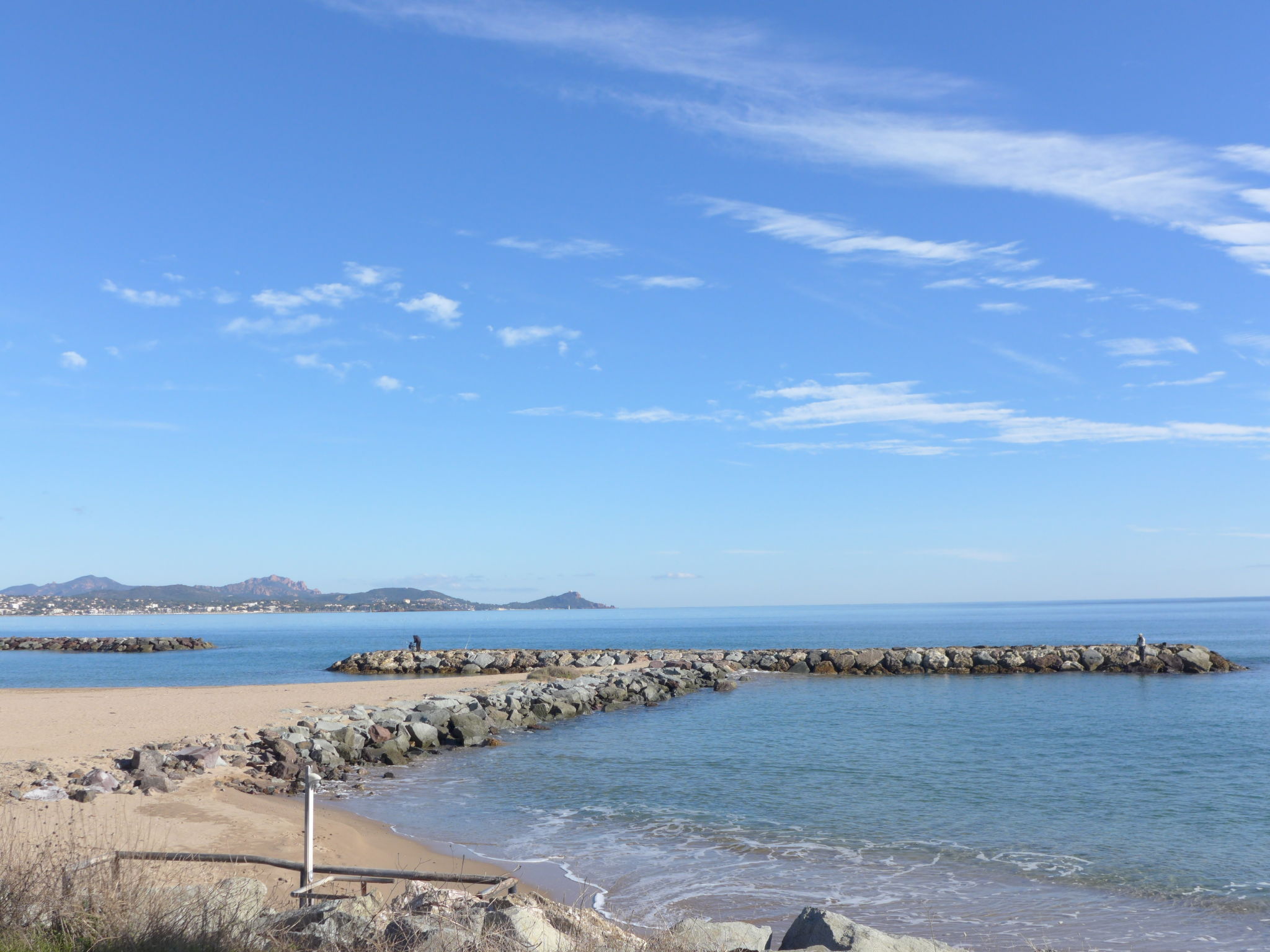 Foto 42 - Casa de 4 quartos em Fréjus com piscina privada e vistas do mar