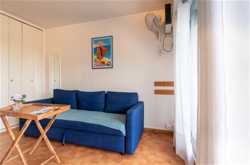 Foto 8 - Apartamento de 1 quarto em Le Grau-du-Roi com jardim e vistas do mar