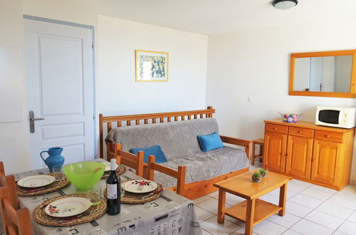 Photo 10 - 2 bedroom House in Fleury with swimming pool and sea view