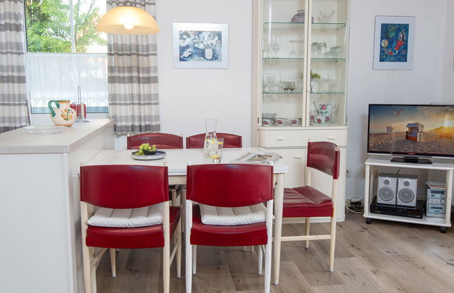 2 bedroom Apartment in Norden with garden and terrace - Photo 11