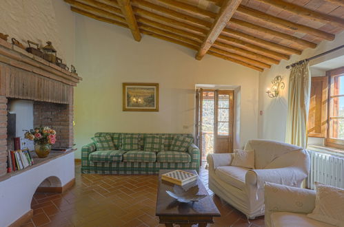 Foto 4 - Apartamento de 2 habitaciones en Castellina in Chianti con piscina y jardín